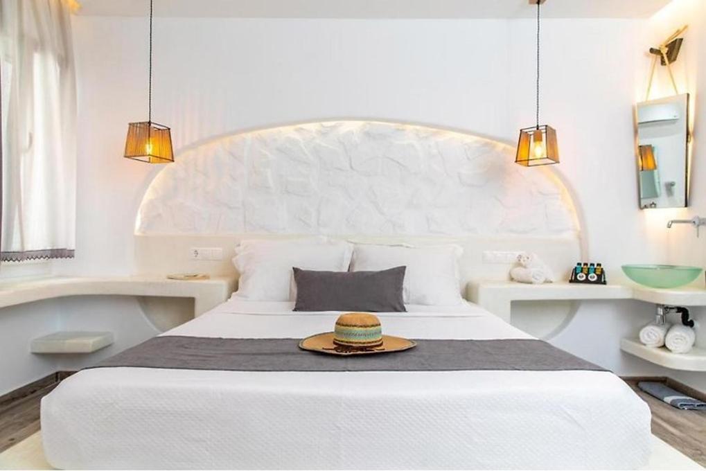 Blue Heart Luxury Suites Naxos City Zewnętrze zdjęcie