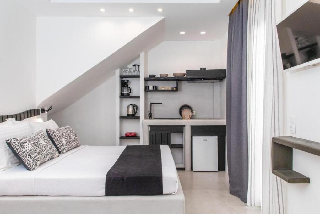 Blue Heart Luxury Suites Naxos City Zewnętrze zdjęcie