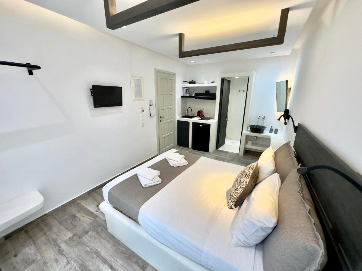 Blue Heart Luxury Suites Naxos City Zewnętrze zdjęcie